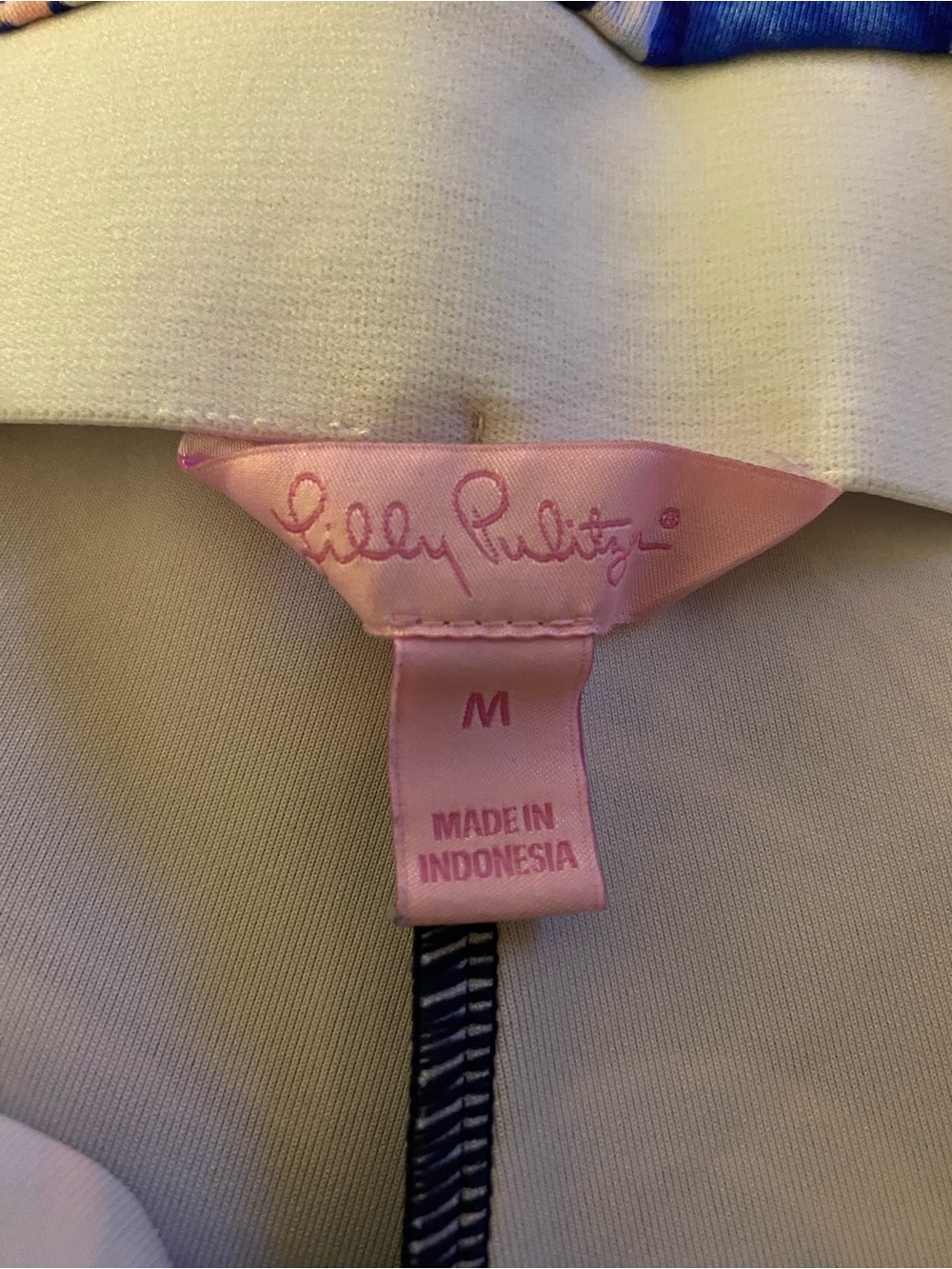 Lilly Pulitzer Navy Floral Scallop Hem Shorts with Pink Accents - Picture 2 of 3